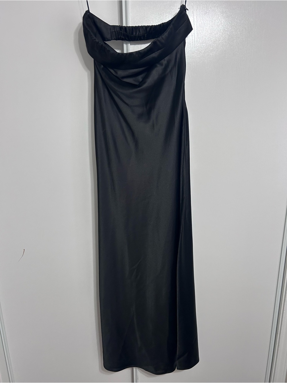 Elegant Black Strapless Satin Maxi Dress